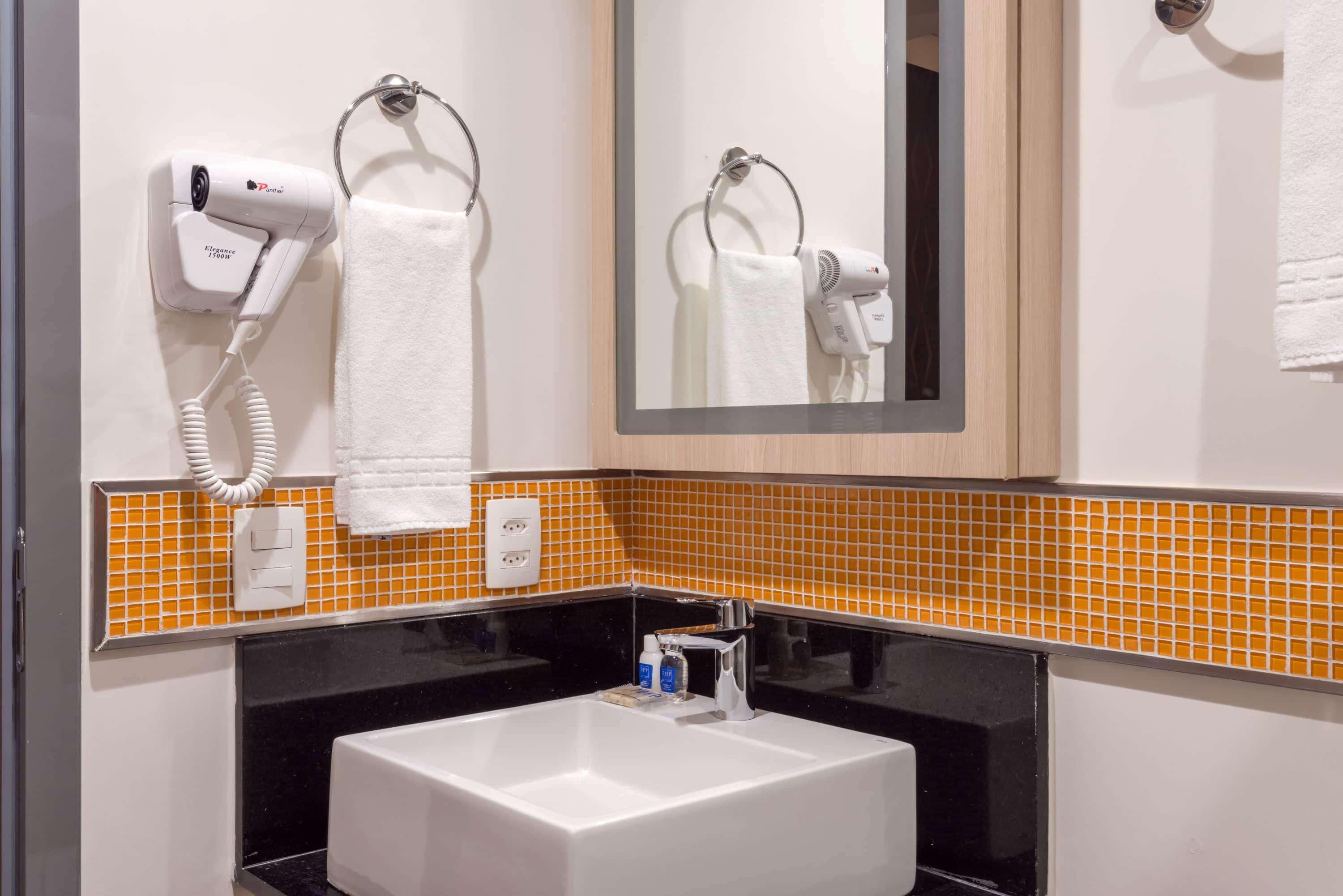Отель Tryp By Wyndham Sao Paulo Guarulhos Airport Экстерьер фото
