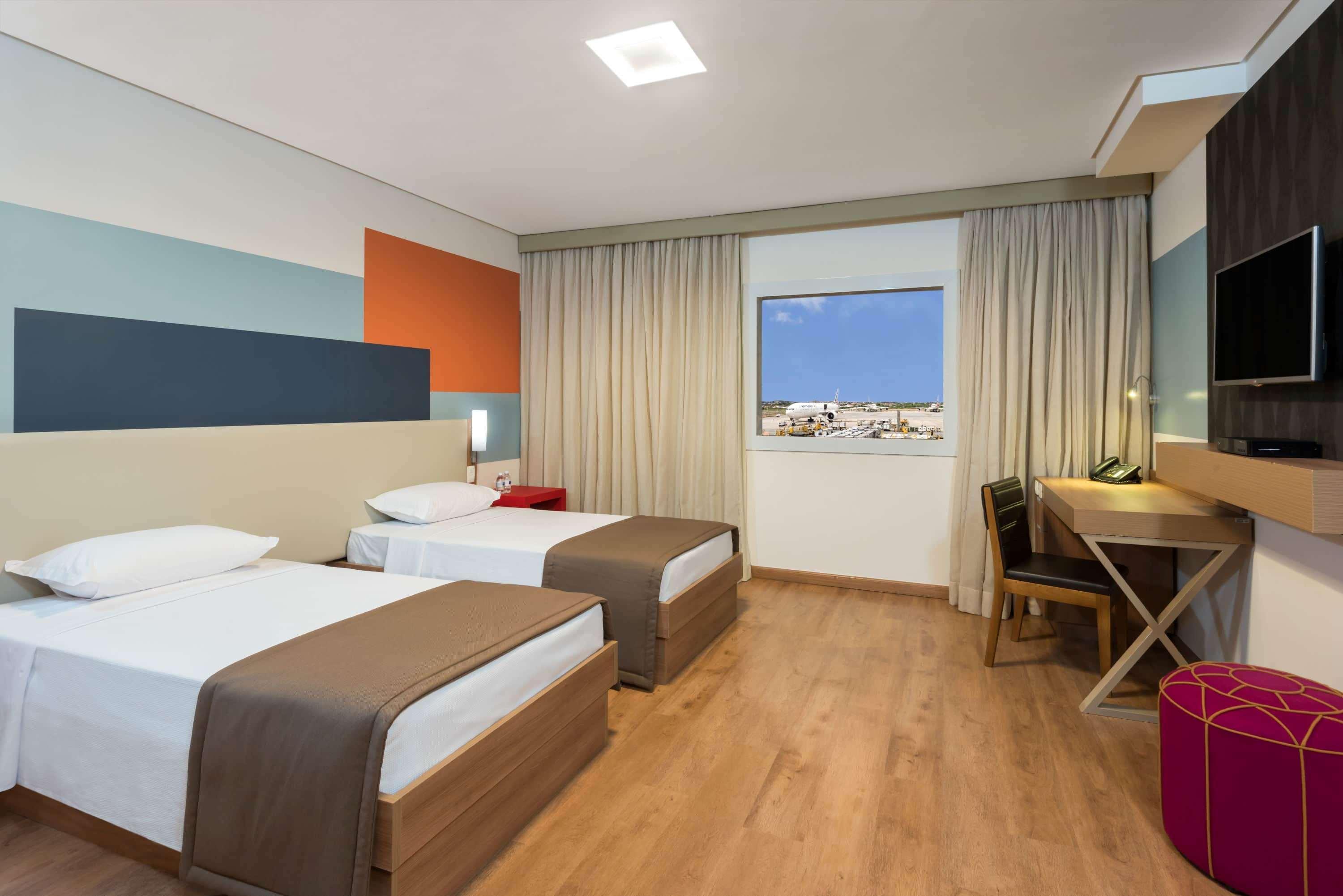 Отель Tryp By Wyndham Sao Paulo Guarulhos Airport Экстерьер фото